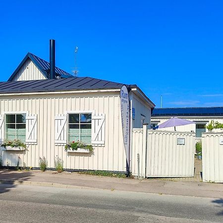 Guest House Tullgatan 24 ボリホルム エクステリア 写真
